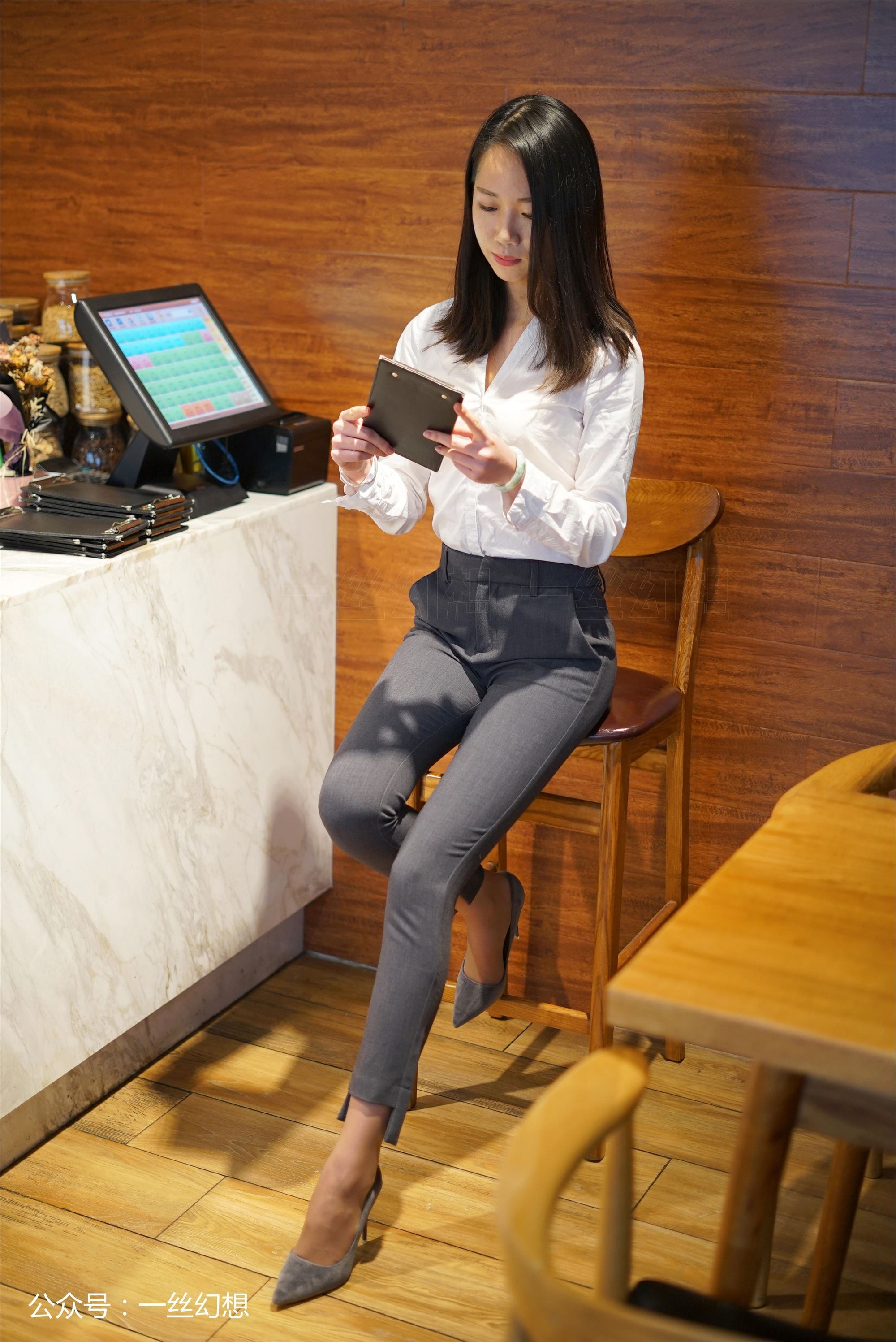 高丝女子图鉴 袜小喵×一丝幻想 NZ036 茜茜